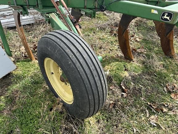 Image of John Deere 915 equipment image 3