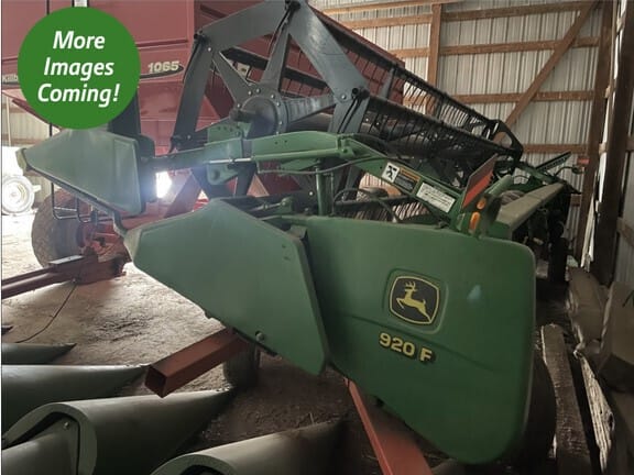 2002 John Deere 920F Equipment Image0