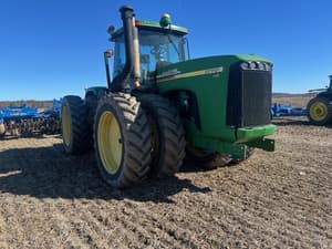 2002 John Deere 9220 Image