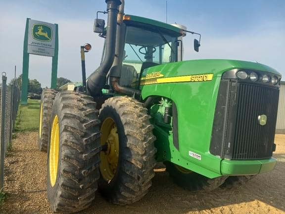 Image of John Deere 9220 Primary image
