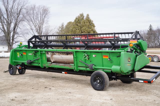 Image of John Deere 922F equipment image 4