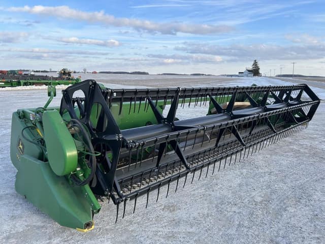 Image of John Deere 922F equipment image 1