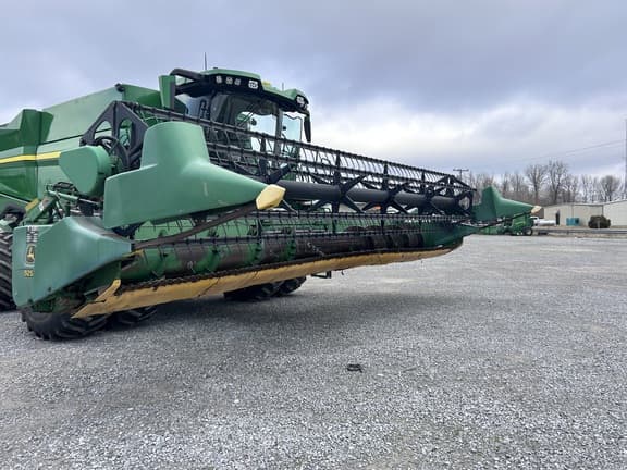 Image of John Deere 925F equipment image 3