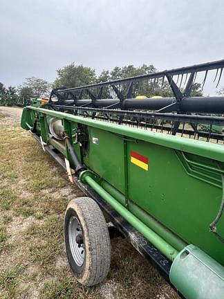 Image of John Deere 925 equipment image 3