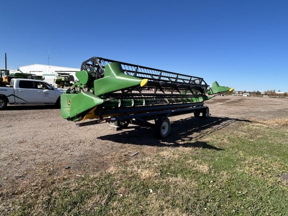 2002 John Deere 925F Equipment Image0