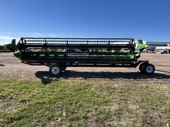 Image of John Deere 925F equipment image 3