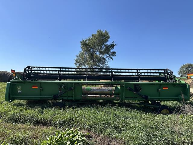 Image of John Deere 925F equipment image 4