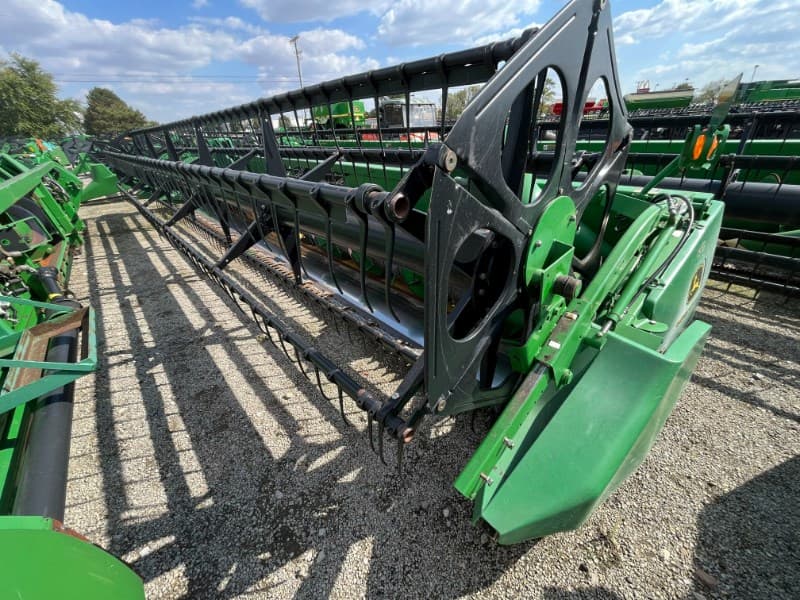 Image of John Deere 925F Primary image