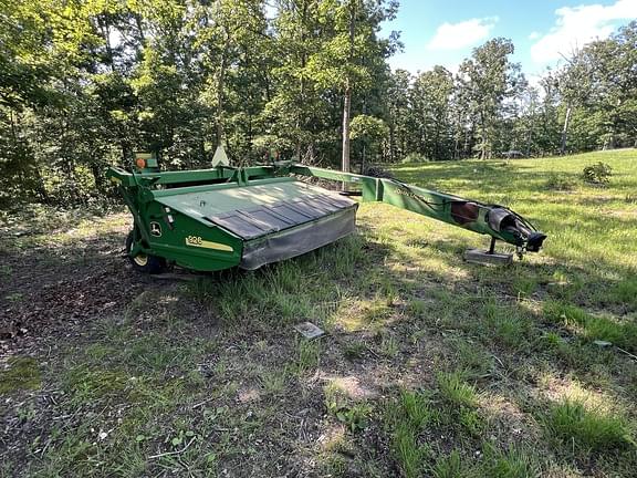 Image of John Deere 926 equipment image 1