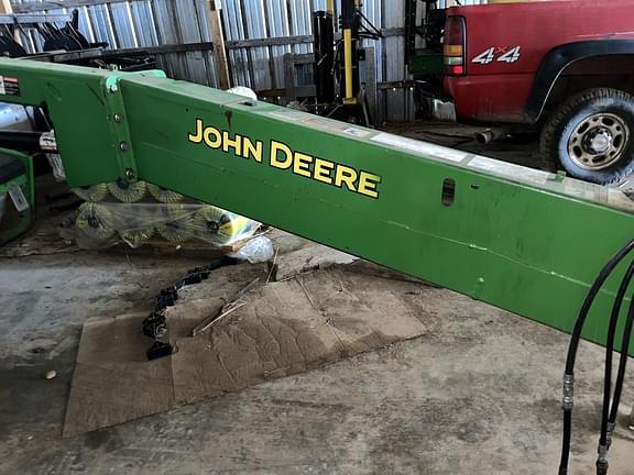 Image of John Deere 926 equipment image 1