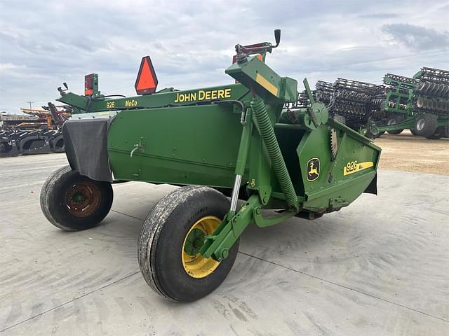 Image of John Deere 926 equipment image 2