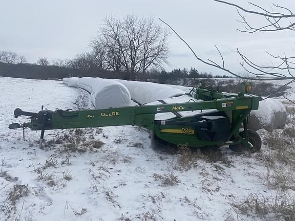 Image of John Deere 926 equipment image 1