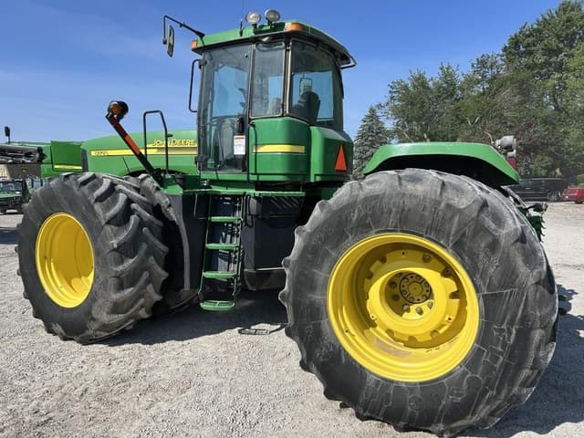 Image of John Deere 9320 equipment image 4