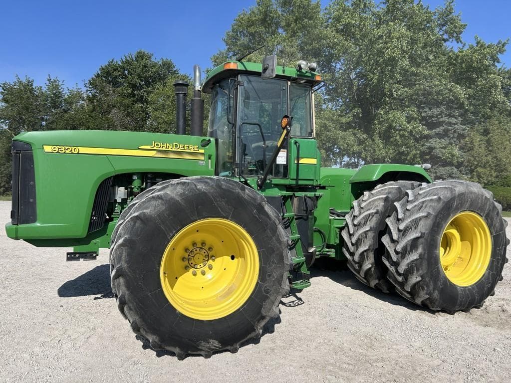Image of John Deere 9320 Primary image