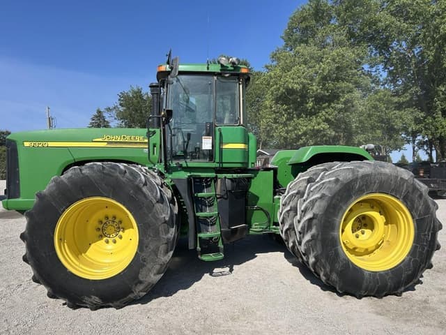 Image of John Deere 9320 equipment image 2