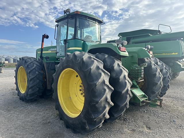 Image of John Deere 9320 equipment image 3