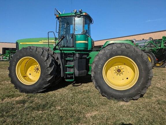 Image of John Deere 9320 equipment image 4