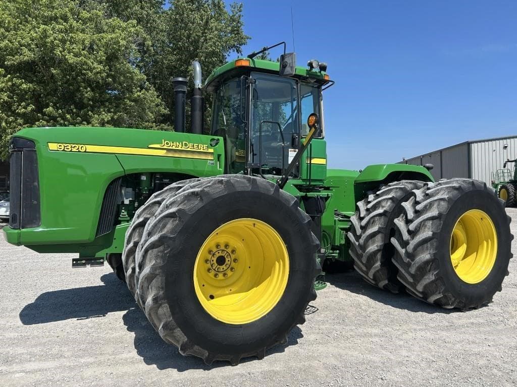 Image of John Deere 9320 Primary image