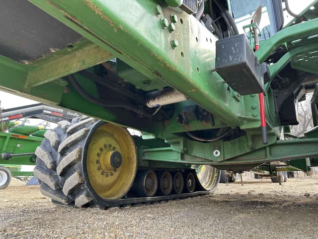 Image of John Deere 9420T equipment image 3