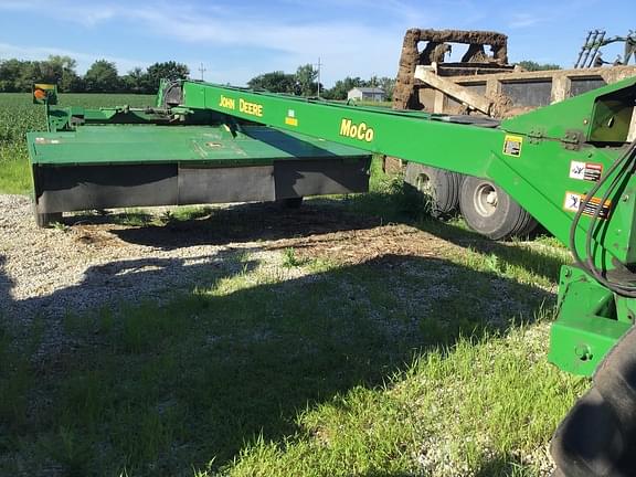2002 John Deere 946 Equipment Image0
