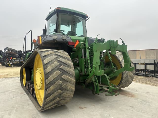 Image of John Deere 9520T equipment image 3