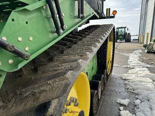 Main image John Deere 9520T 21