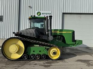 Main image John Deere 9520T 3