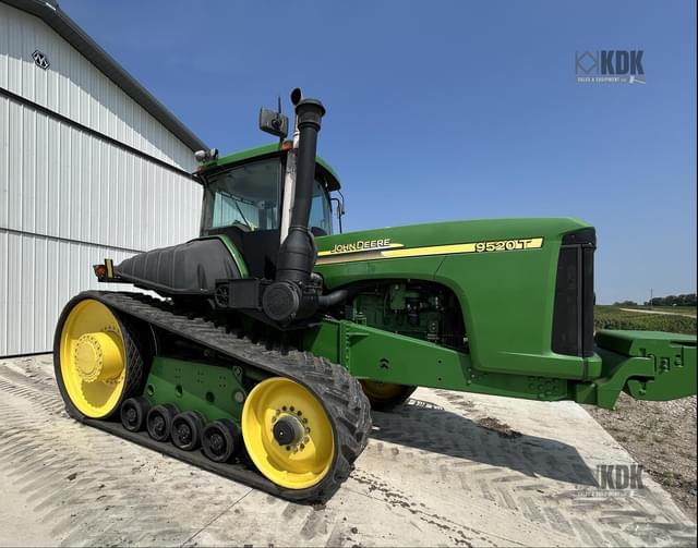 Image of John Deere 9520T equipment image 1