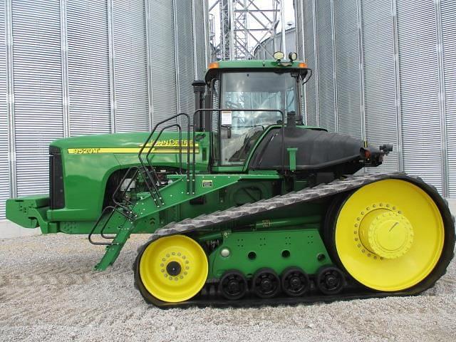 Image of John Deere 9520T equipment image 2