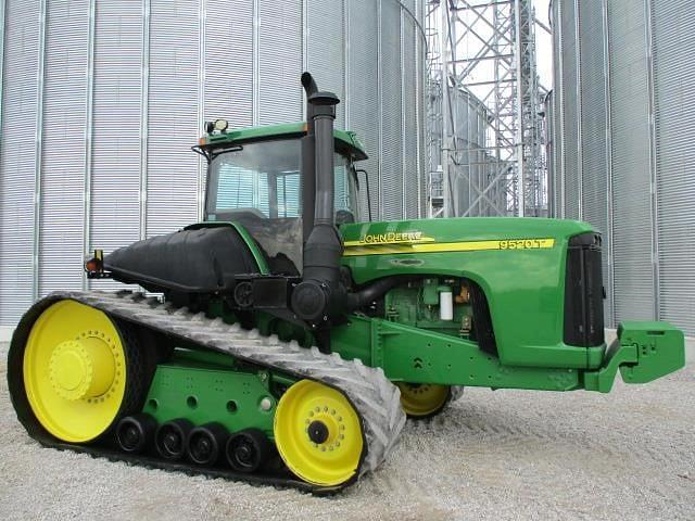 Image of John Deere 9520T equipment image 1