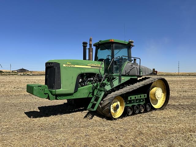 Image of John Deere 9520T equipment image 1