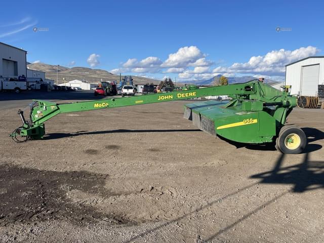 Image of John Deere 956 equipment image 1