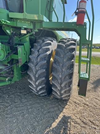 Image of John Deere 9650 STS equipment image 2
