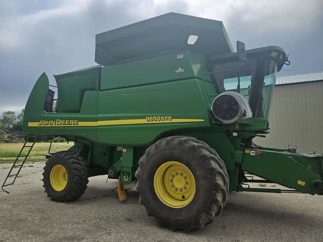 Image of John Deere 9650 STS equipment image 4
