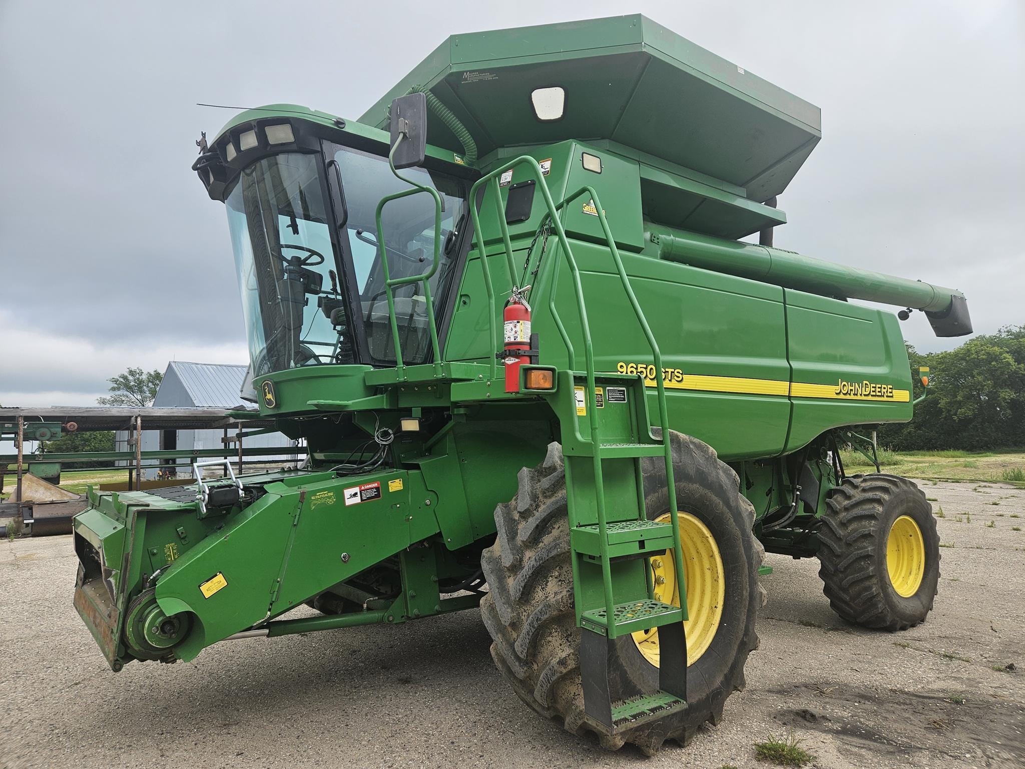 2002 John Deere 9650 STS Equipment Image0