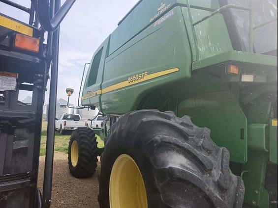 Image of John Deere 9650 STS equipment image 1