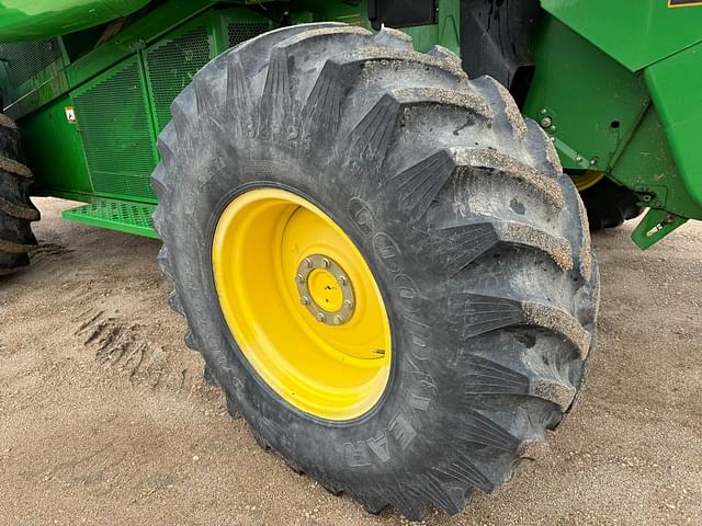Image of John Deere 9650 STS equipment image 4