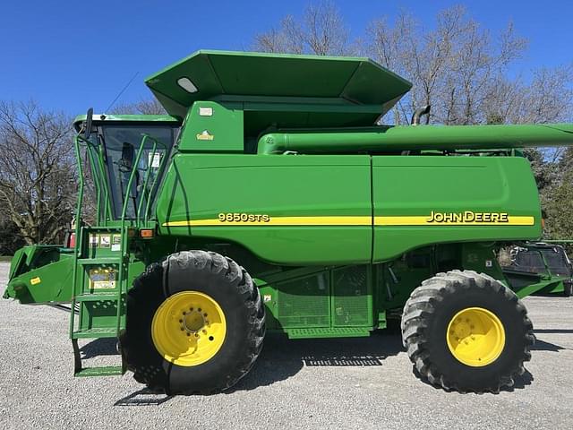 Image of John Deere 9650 STS equipment image 2