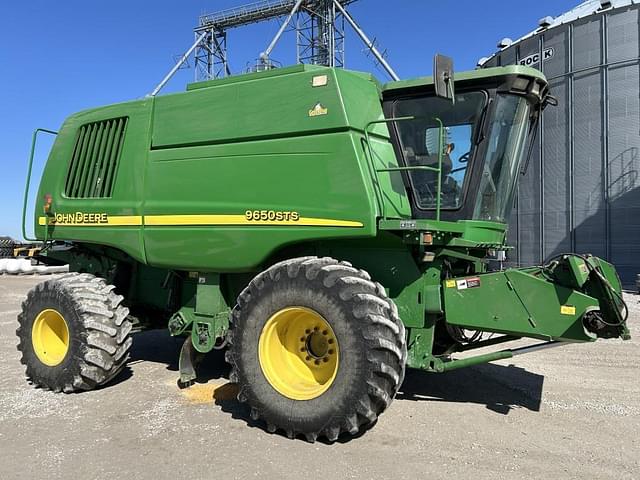 Image of John Deere 9650 STS equipment image 1