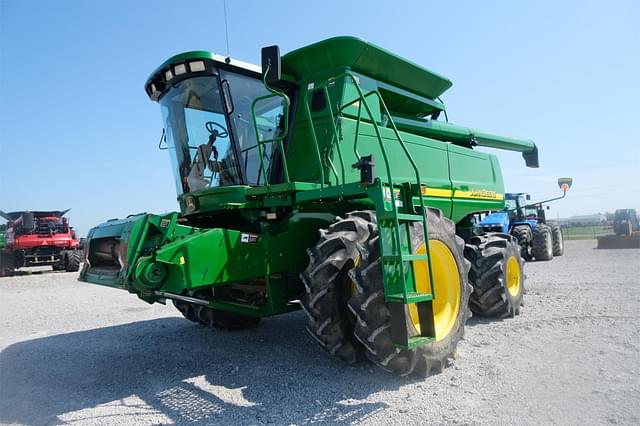 Image of John Deere 9750 STS equipment image 2