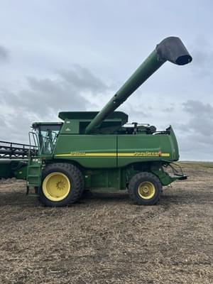 2002 John Deere 9750 STS Image