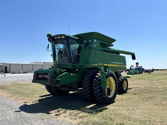 Image of John Deere 9750 STS equipment image 1