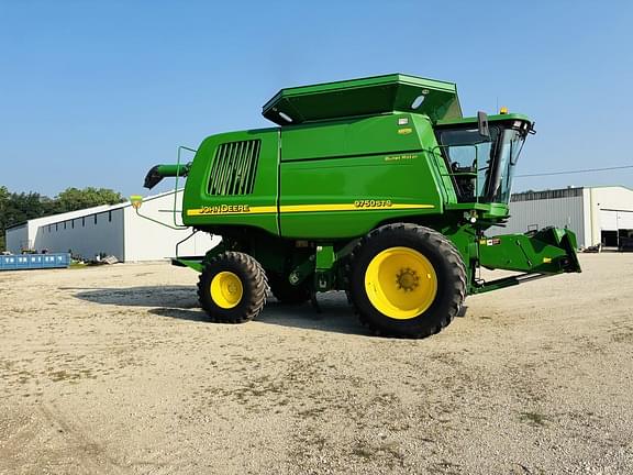 Image of John Deere 9750 STS equipment image 4