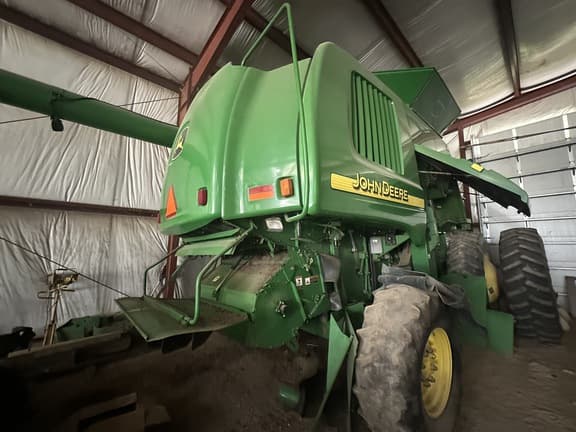 Image of John Deere 9750 STS equipment image 2