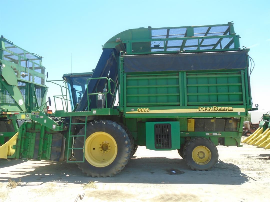 Image of John Deere 9986 Primary image