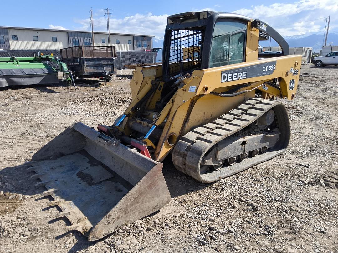 Image of John Deere CT332 Primary image