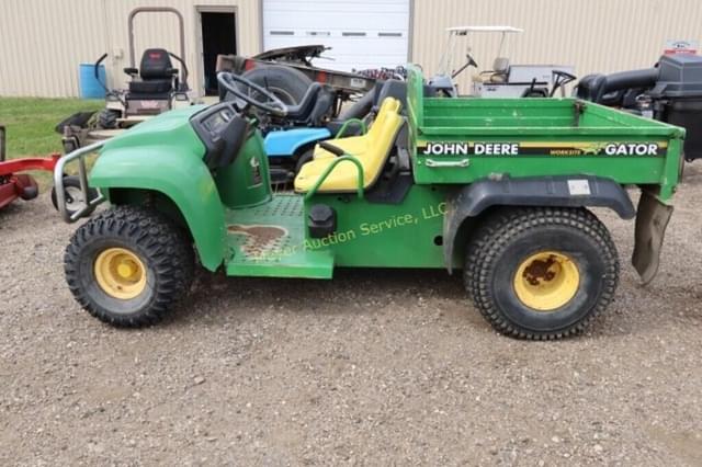 Image of John Deere Gator equipment image 3