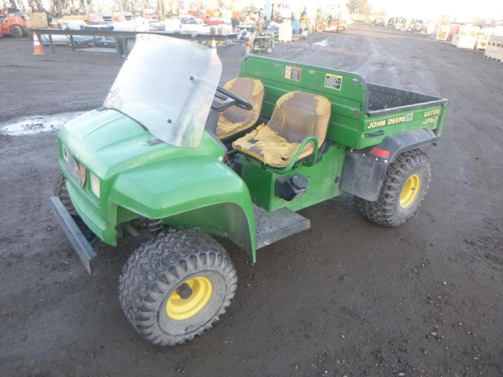 Main image John Deere Gator