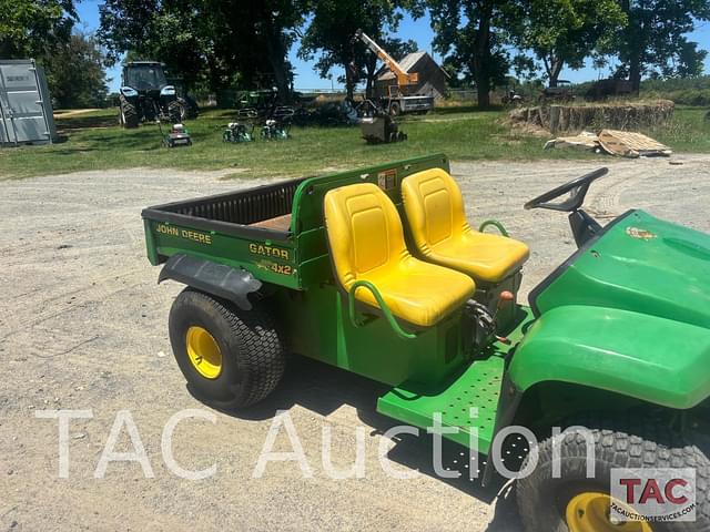 Image of John Deere Gator equipment image 2
