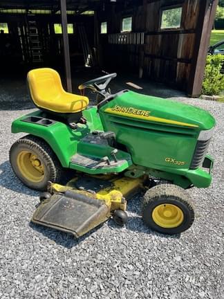 Image of John Deere GX325 Primary image
